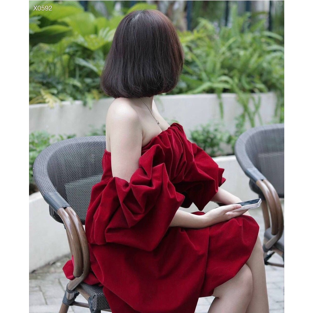 ĐẦM NHUNG BẸT VAI BÈO NGỰC