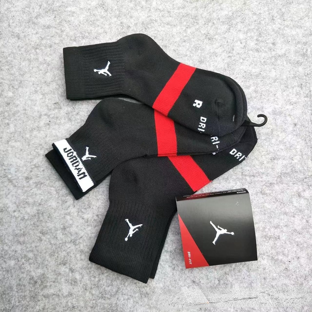 Vớ Thể Thao cotton Cổ Vừa Thêu Họa Tiết jordan aj Cá Tính Cho Nam