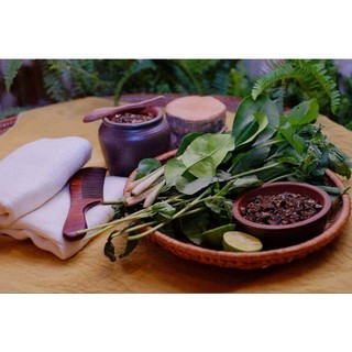 Xịt tóc thảo dược