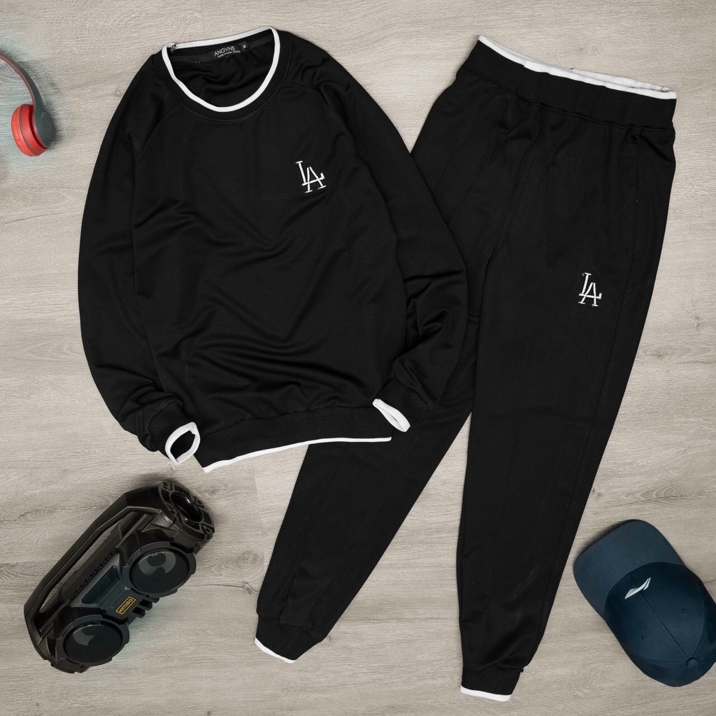 Bộ Quần Áo Thu Đông Nam Thêu Họa Tiết Chất Liệu Da Cá Cực Đẹp