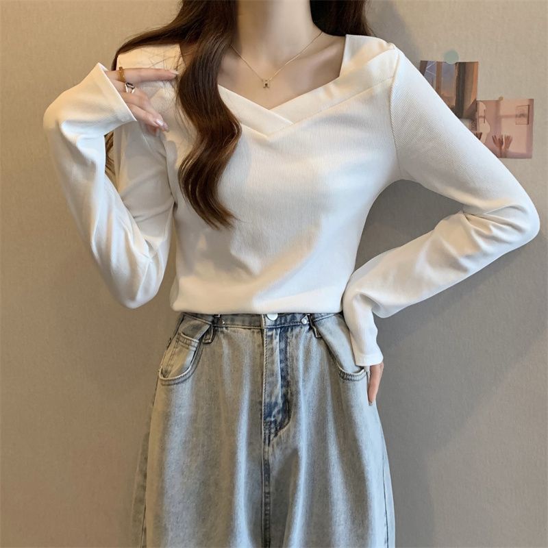 Áo Thun Tay Dài Cổ Vuông Lệch Vai Màu Trắng Thời Trang Mùa Thu Cho Nữ