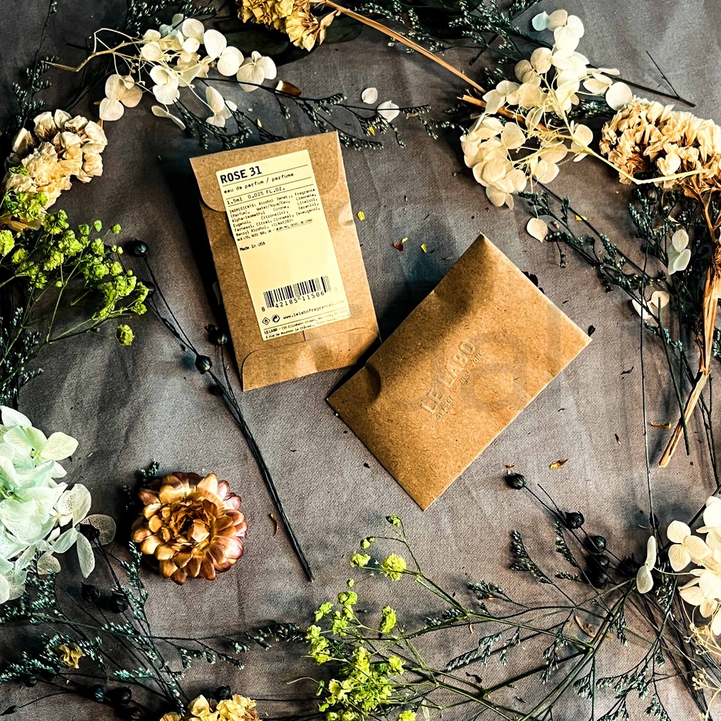 Chai nước hoa trung tính 1.5ml - Le Labo Rose 31
