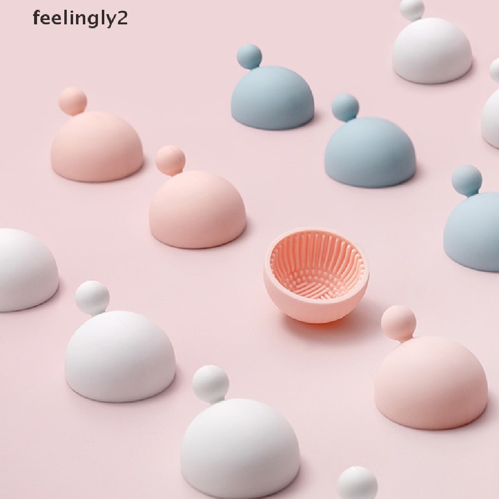 1 Miếng Silicone Vệ Sinh Cọ Trang Điểm Tiện Dụng