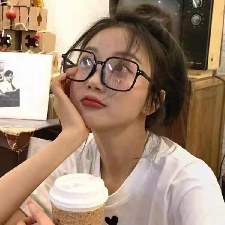 Mắt Kính Gọng Lớn Chống Ánh Sáng Xanh Chống Bức Xạ Màu Đen Cho Nữ