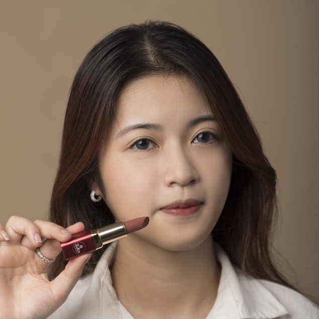 Son môi Quỳnh Dao Xukas, son lỳ không chì, an toàn cho cả mẹ bầu giúp môi luôn tươi tắn - 5g