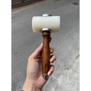 Búa nhựa cán gỗ