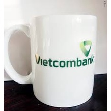 In hình cốc sứ theo yêu cầu làm quà tặng sinh nhật, ngày lễ tết, in logo công ty