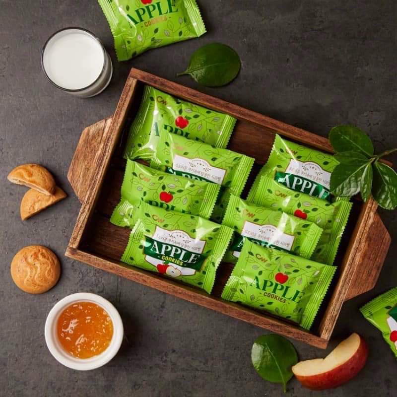 BÁNH QUY CW NHÂN TÁO HÀN QUỐC HỘP 234G