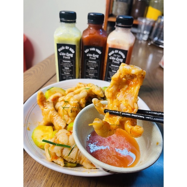 Sốt thái trộn chân gà , tai heo , gân bò.....