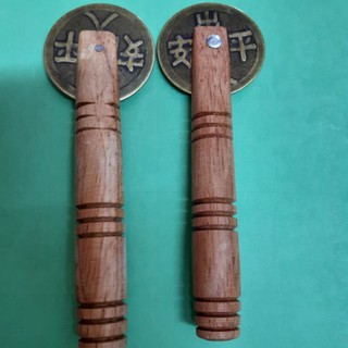 CÂY CẠO GIÓ (ĐỒNG XU)