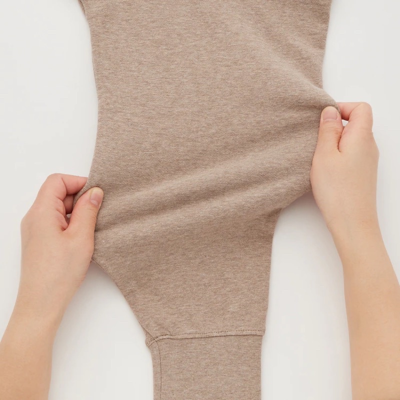 Váy siêu co giãn và mềm mịn chỉ có size S Uni qlo