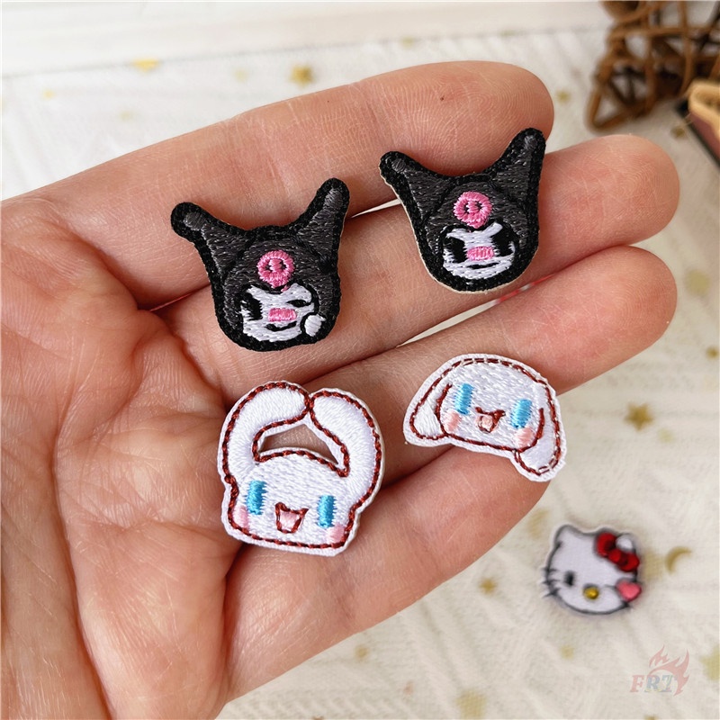 ✿ Miếng Dán Tự Dính Hình Hoạt Hình Mini Dễ Thương - Hello Kitty / Cinnamoroll / Melody / Kuromi ✿ 1 Miếng Dán Ủi Quần Áo Hình Dấu Chân Chó