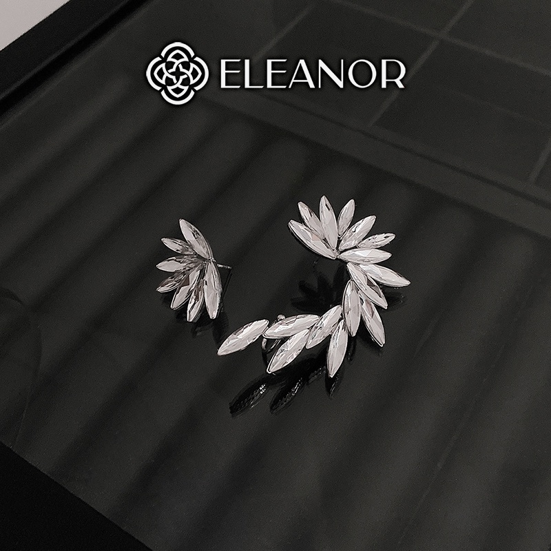 Bông tai nữ Eleanor Accessories hình đôi cánh bất đối xứng phụ kiện trang sức 5022