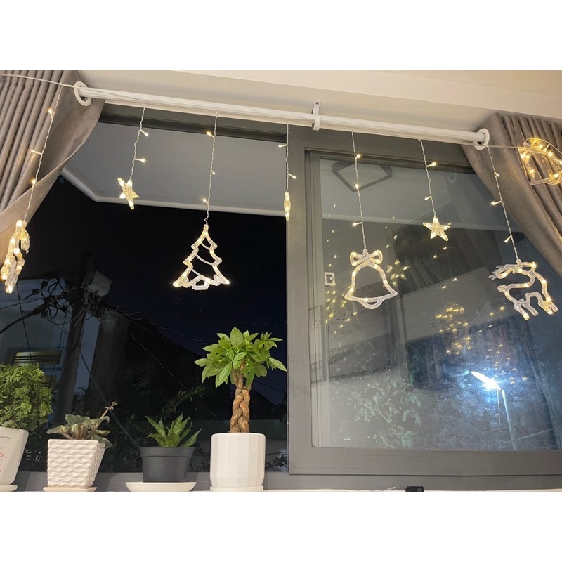 ĐÈN LED TRANG TRÍ RÈM 2M5 - 12 DÂY THẢ