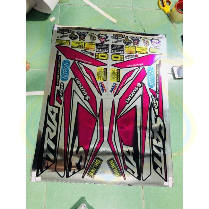 DECAL PVC 5 LỚP CHẤT LƯỢNG CAO Tem rời satria fi hồng đen chất liệu crom