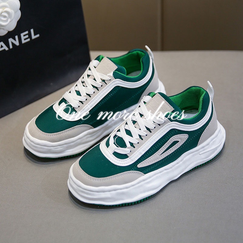 Giày Thể Thao Đế Dày Thời Trang Năng Động Dành Cho Nữ