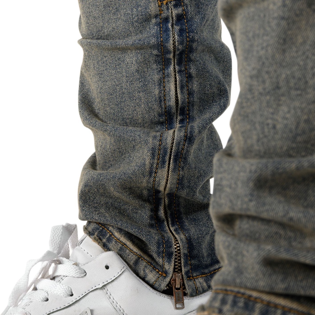 Quần jean nam cao cấp streetwear Q23, màu wash bụi bậm có khóa kéo ống, form slimfit,  chất jean co giãn thoải mái.