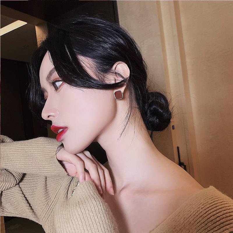 Bông tai hình vuông đỏ đô cô nàng công nương nước Pháp BT300