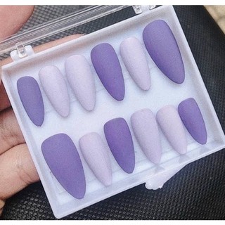 Nailbox màu trơn móng úp thiết kế được chọn màu chọn form