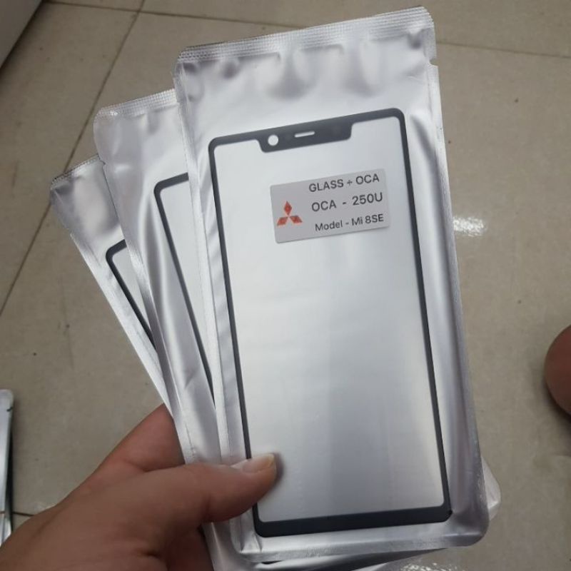 Mặt kính ép Mi 8 Se liền keo
