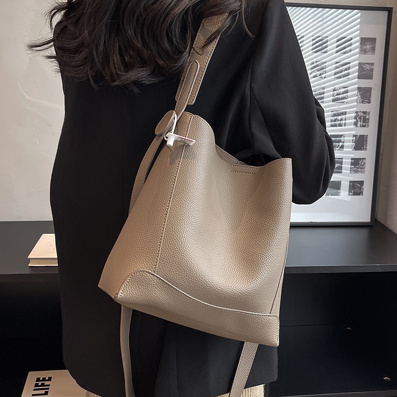 Túi Xách bucket Cỡ Lớn Thời Trang Cao Cấp Cho Nữ