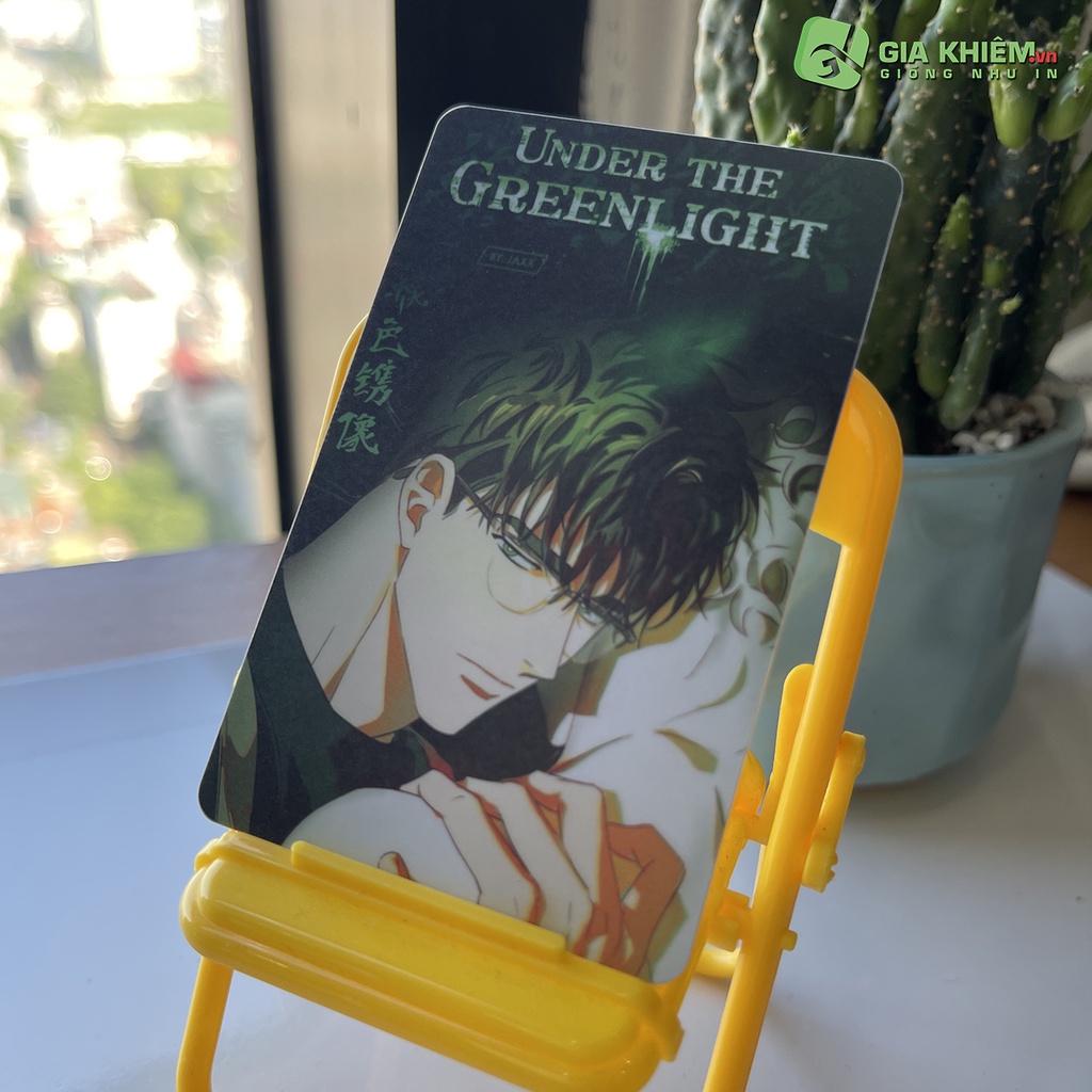 Card bơi "UNDER THE GREEN LIGHT" Card nhựa dày như thẻ ATM CCCD