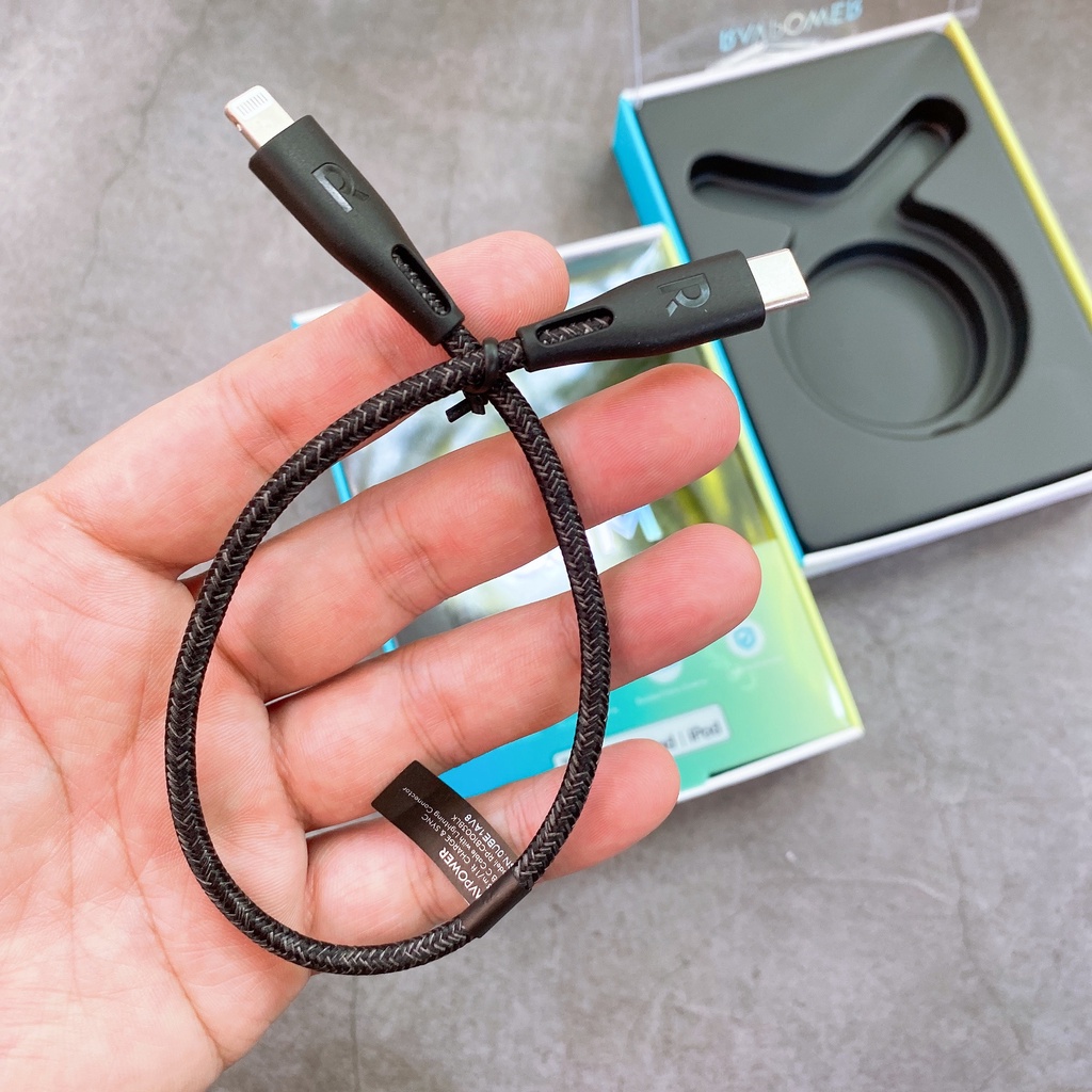 Cáp sạc ngắn 0.3M RAVPower Type C to Lighting C94 Bạc dùng Pin dự phòng ngắn 30Cm sạc nhanh 20W 30W bọc dù CB1003