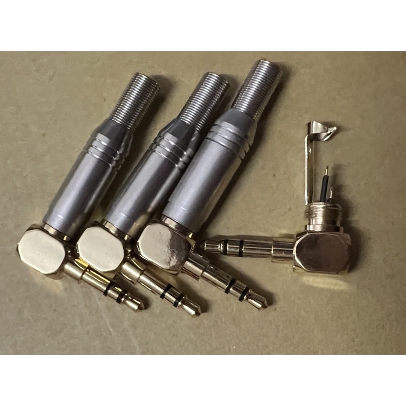 Jack 3.5 cong bẻ góc cao cấp mạ vàng