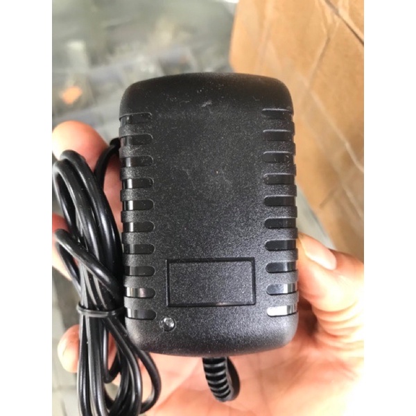 Cục nguồn 13.5V 2a
