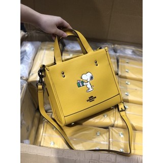 TÚI Coach X Peanuts CE918 Dempse