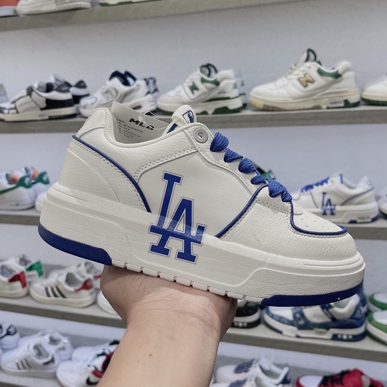 Giày MLB Chunky Liner New York Yankees White Black, Giày Sneaker MLB Chunky NY Đen Hàng Chuẩn Full Box | BigBuy360 - bigbuy360.vn