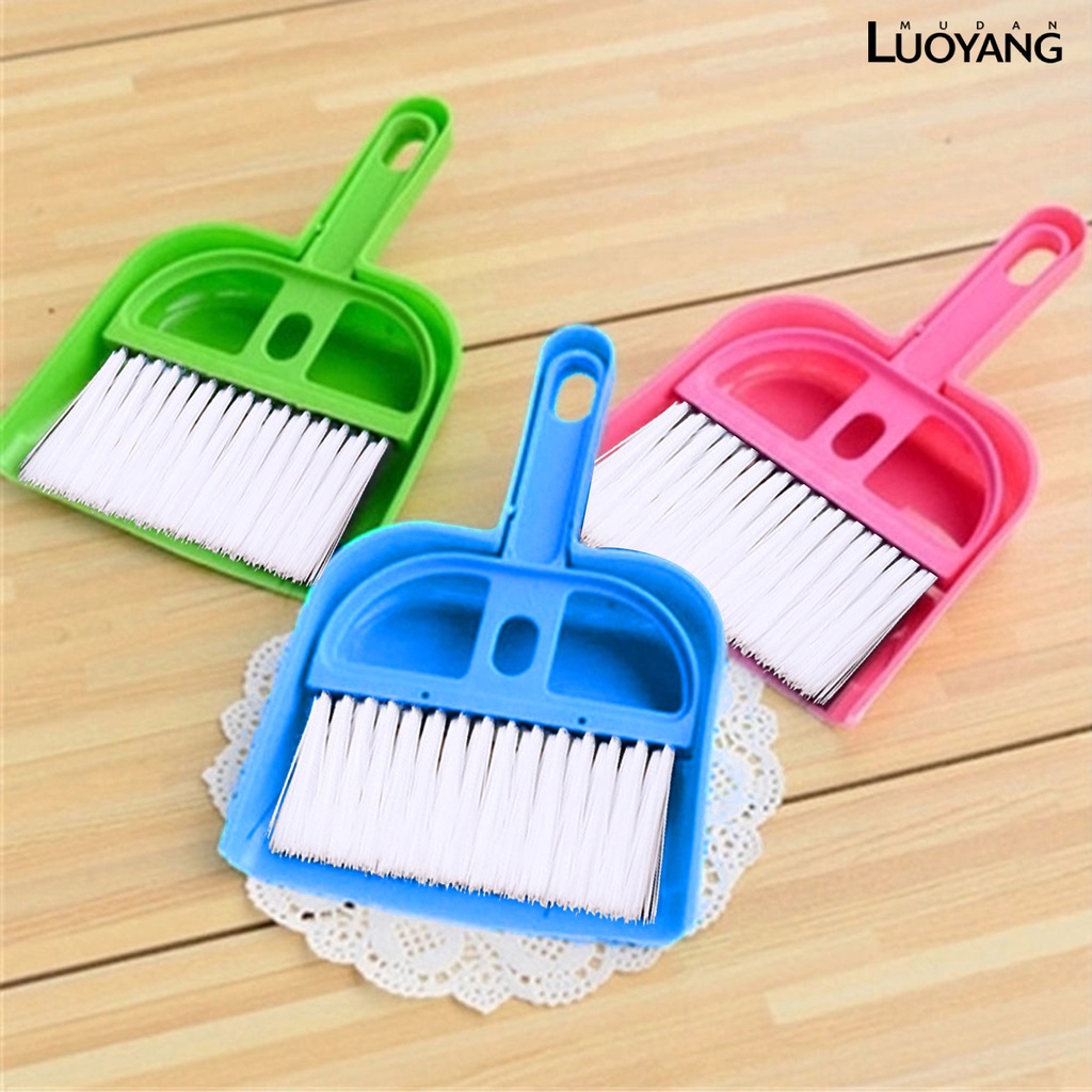 Chổi Và Đồ Hốt Rác Mini Bằng Nhựa Mềm Mại Tiện Dụng