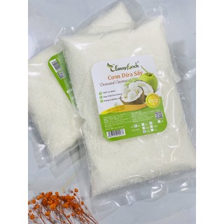 Cơm Dừa Sấy Mịn Classy Foods