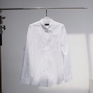 Áo sơ mi trắng trơn look white shirt