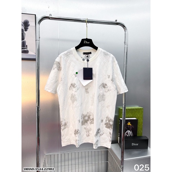 Phông Lv cộc tay , áo thun Lv , áo phông chữ dập nổi loang Lv full màu