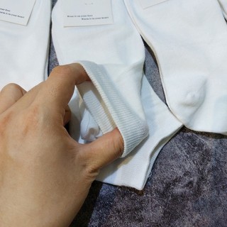 vớ cổ ngắn hình tim