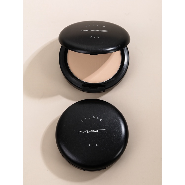 Phấn phủ MAC Studio Fix Powder Plus Foundation NC15, NC20