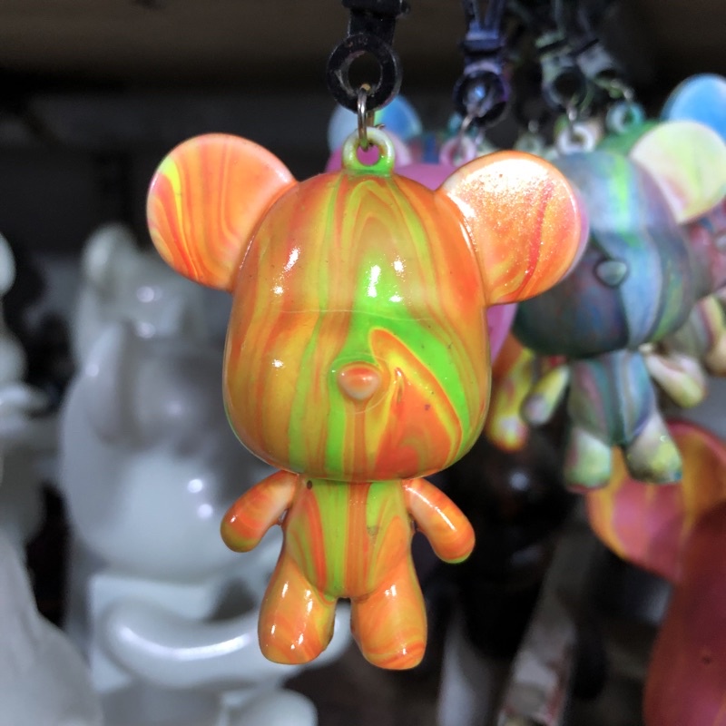 Màu đổ Acrylic phản quang Chicken 5D 30ml DIY móc khóa Bearbrick đổ màu phát sáng trong đêm khi có đèn UV