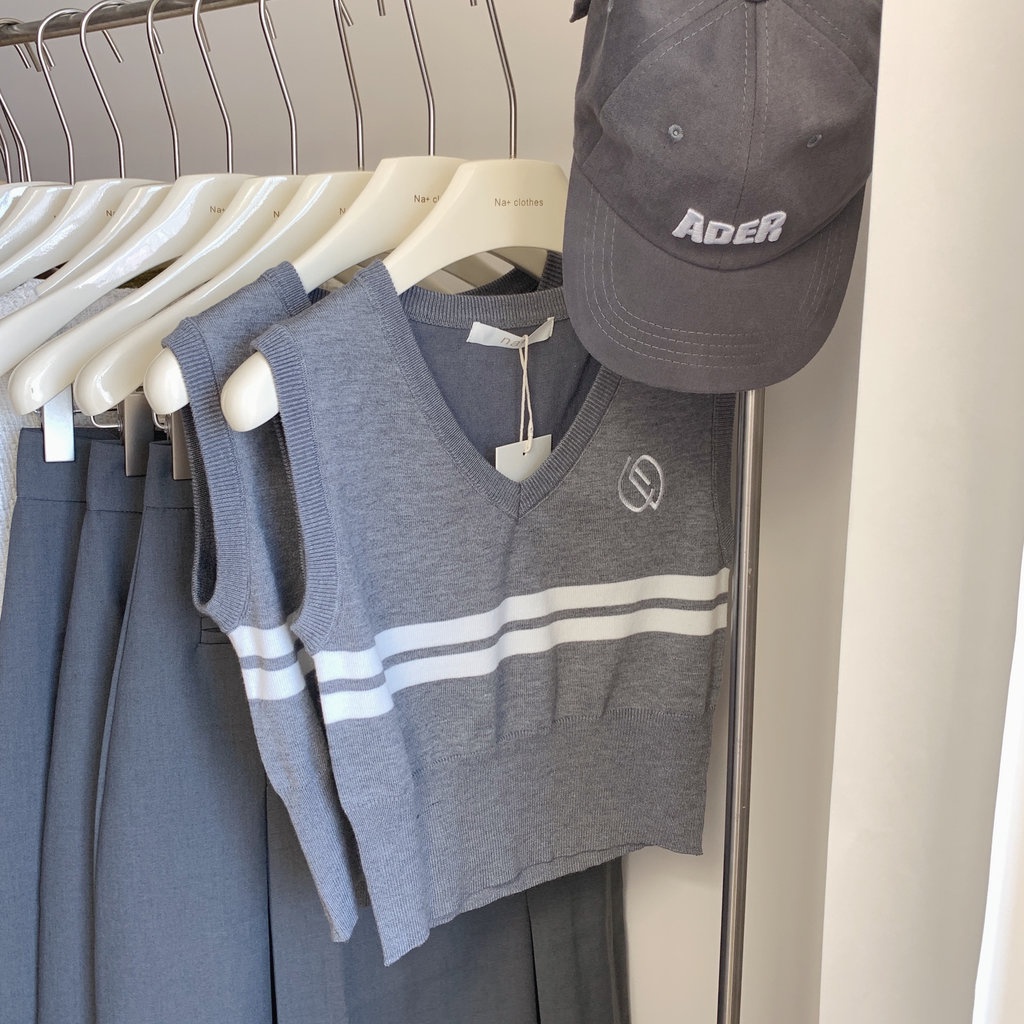 Áo tank top Dệt Kim Cổ Chữ V Thêu Họa Tiết Kẻ Sọc Phong Cách vintage Thời Trang Cho Nữ