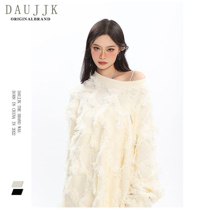 Daujk Áo Sweater Dáng Rộng Phối Tua Rua Kim Loại Hình Thoi Phong Cách Đường Phố Thu Đông Mới Cho Nam Và Nữ