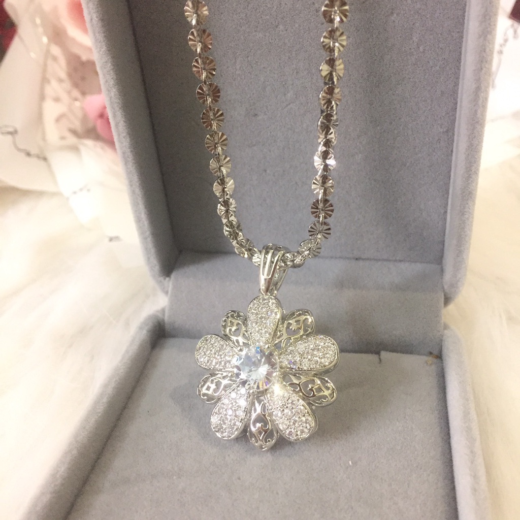 Dây Chuyền Nữ Đính Đá V1034 xi vàng và V1035 xi bạc  hoa năm cánh bản lớn đá đẹp