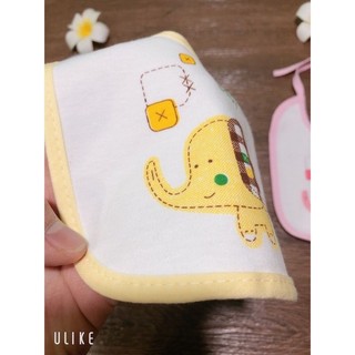 yếm ăn dặm cho bé dễ thương
