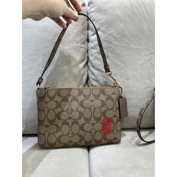 CẦM TAY/ KẸP NÁCH COACH AUTH