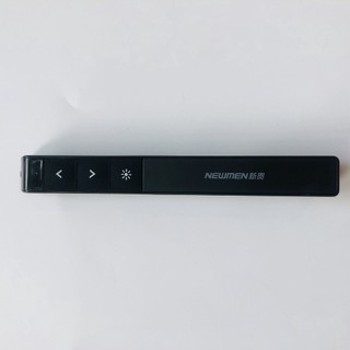 Bút trình chiếu Newmen P-026