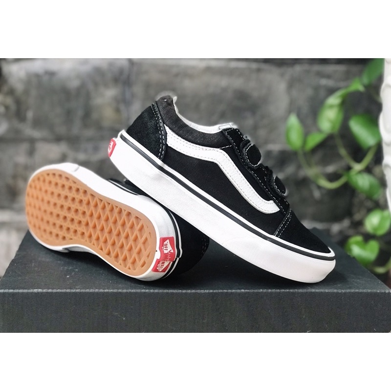 Giày Vans kids quai dán- size 30,5