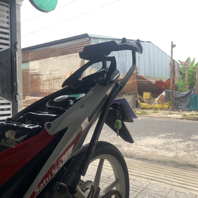 Baga Givi HRV cho xe Sonic