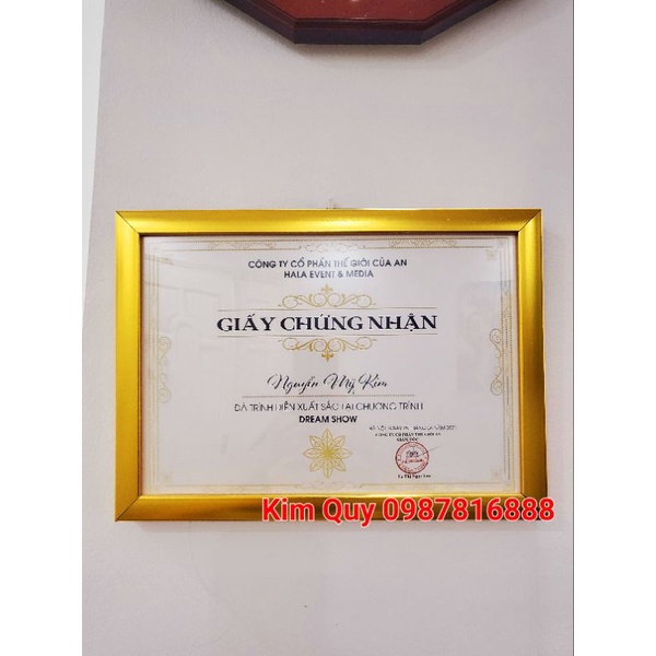 Khung bằng khen giấy khen, khung tranh cao cấp cỡ A4, bản vuông viền 2cm, màu vàng. Hàng xưởng cao cấp, giá rẻ, bảo hành
