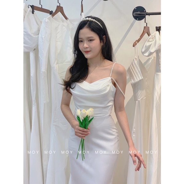 Váy body đuôi cá dây ngọc kèm nơ lưng- Váy cưới, đầm cưới thiết kế đi bàn, chụp ảnh đơn giản, sang trọng-H394