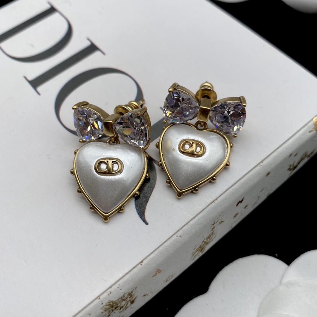 Đôi Bông Tai Mạ Bạc 925 Hình Trái Tim Khắc Chữ Thời Trang