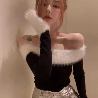 Áo trễ vai zip phối len lông thỏ - tb